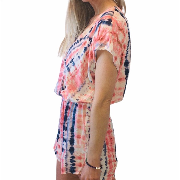 NWT SADIE & SAGE Tie Dye Short Short Sleeve Romper - Picture 2 of 3